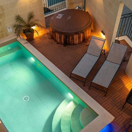 Narcisa - Luxury 3Br Traditional House With Pool, Cinema & Hot Tub Xagħra Buitenkant foto