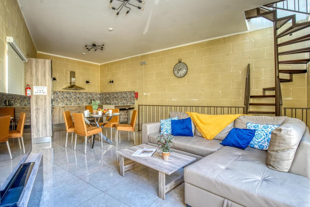 Narcisa - Luxury 3Br Traditional House With Pool, Cinema & Hot Tub Xagħra Buitenkant foto